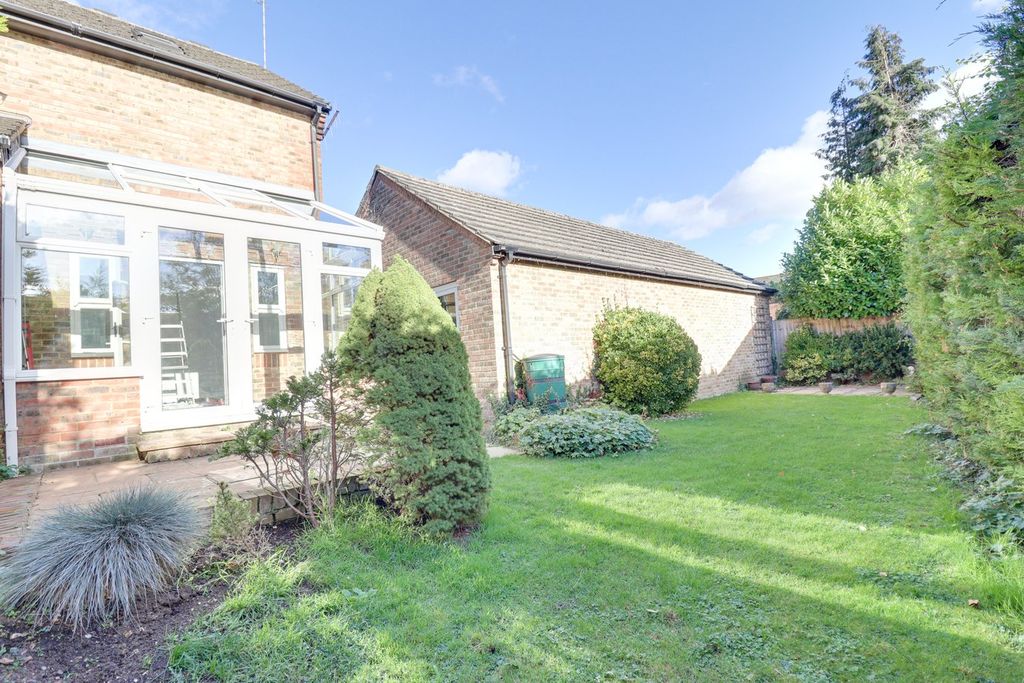 Property photo 3 of 13