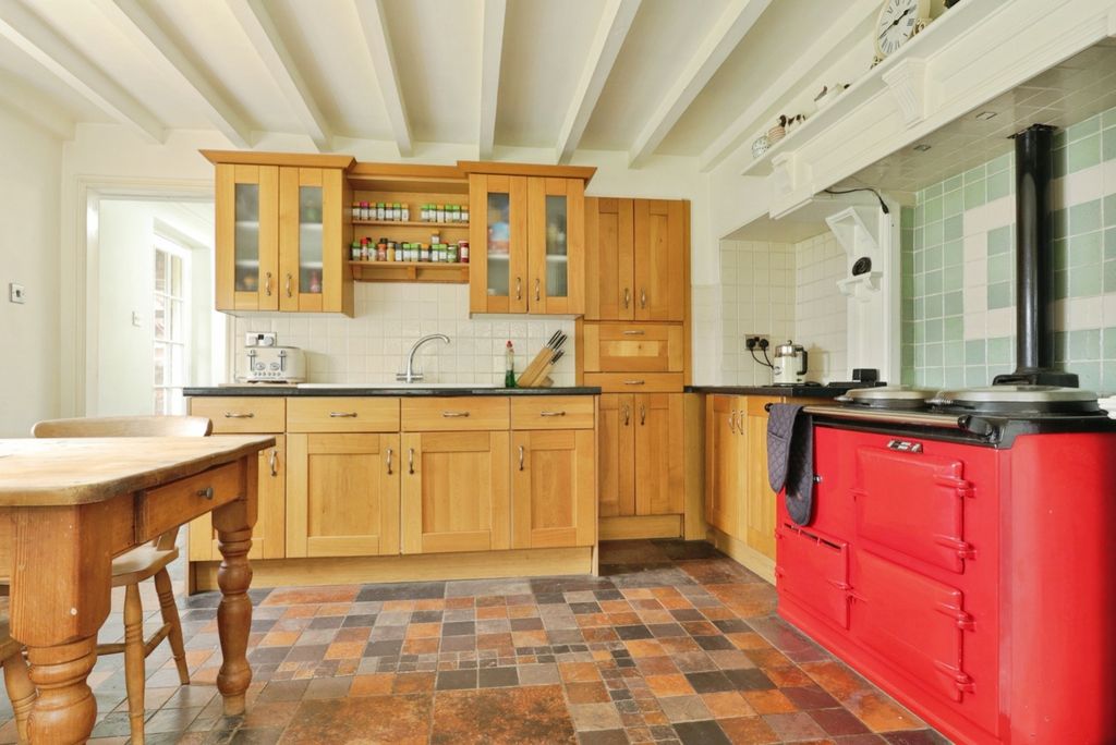 Property photo 2 of 35 4195764