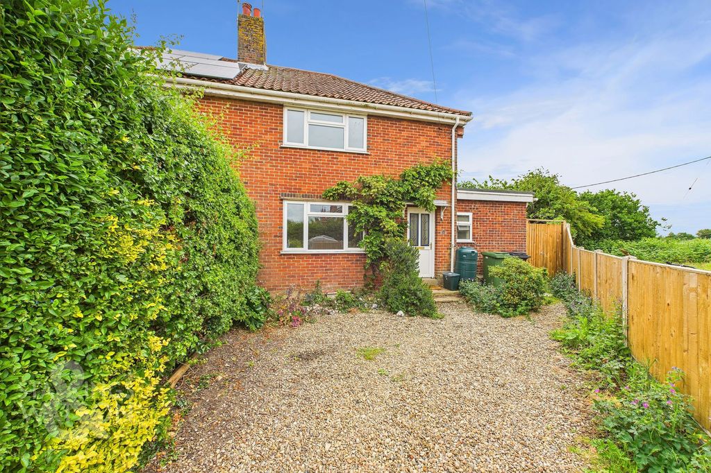 Property photo 1 of 24