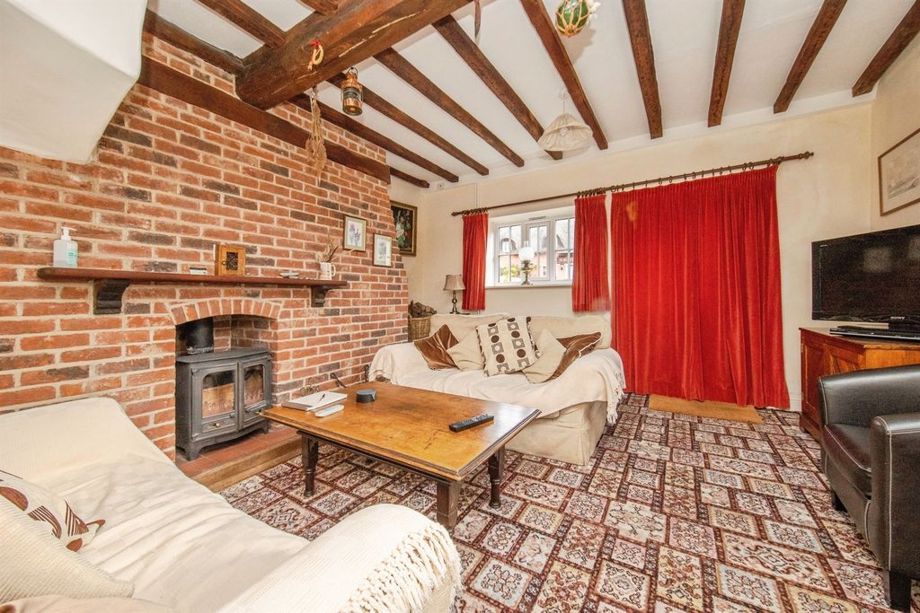 Property photo 2 of 16