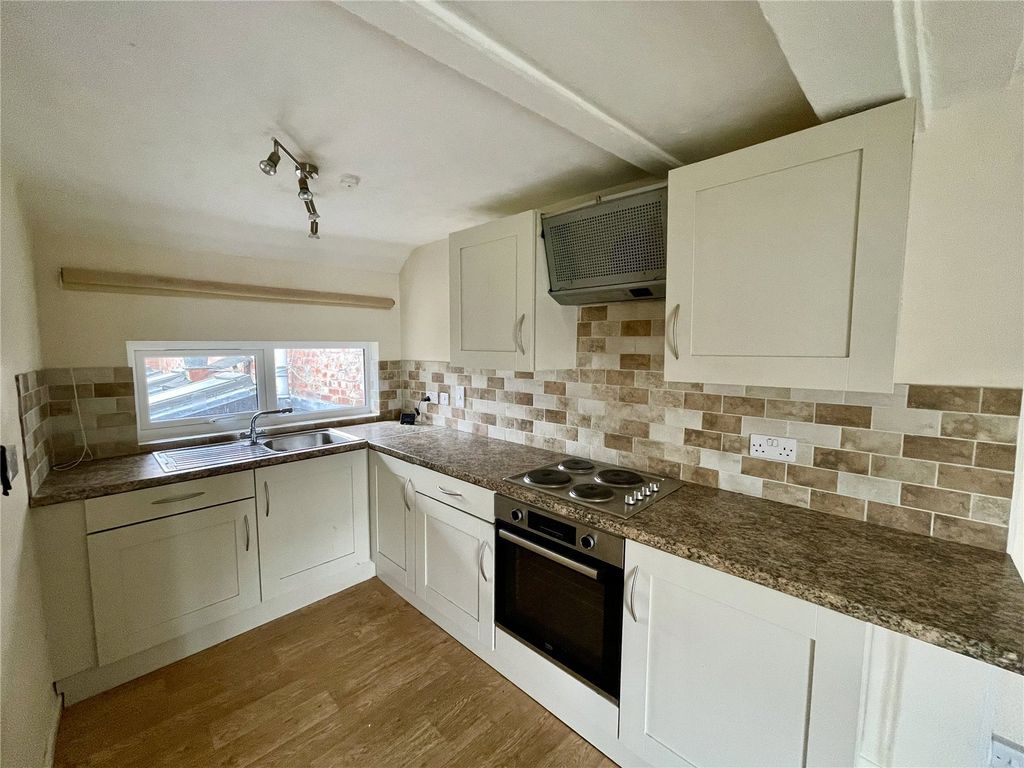 Property photo 3 of 8 Picture No. 25