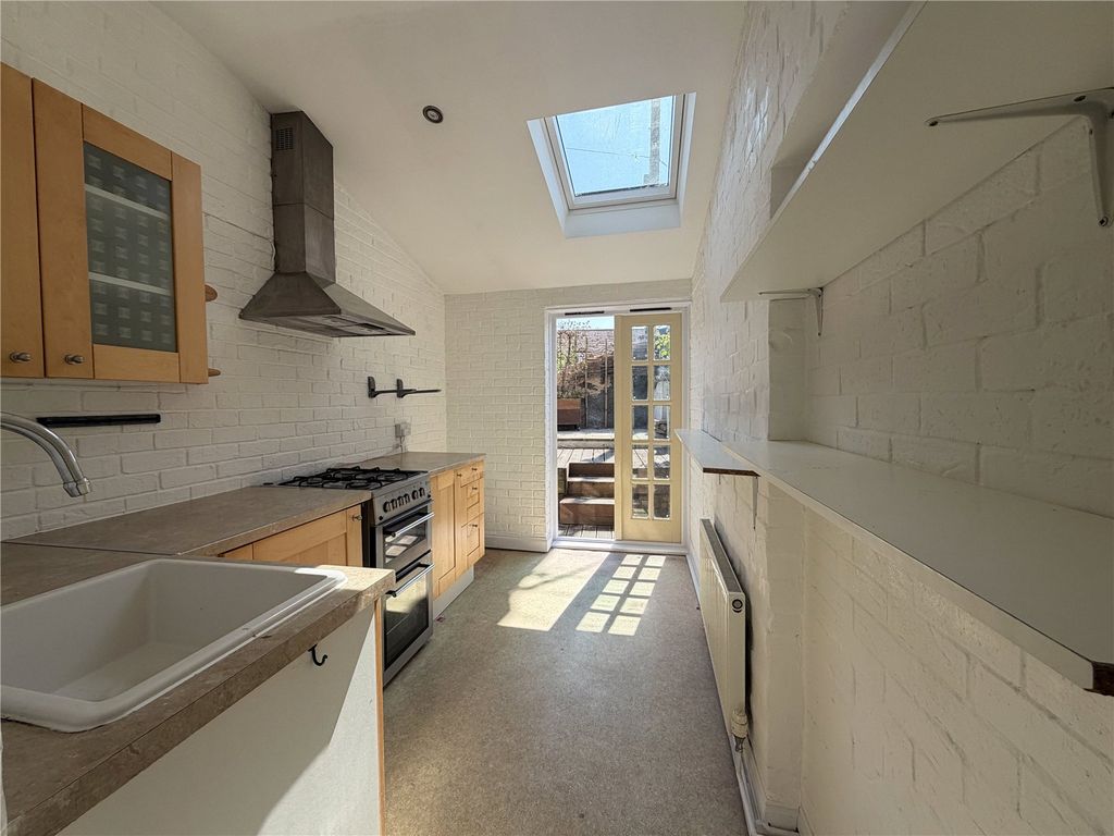Property photo 2 of 10 Picture No. 02