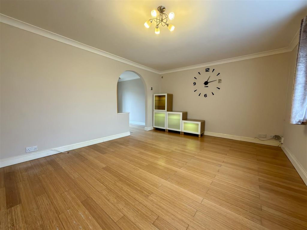 Property photo 3 of 13 Img_1078.Jpeg