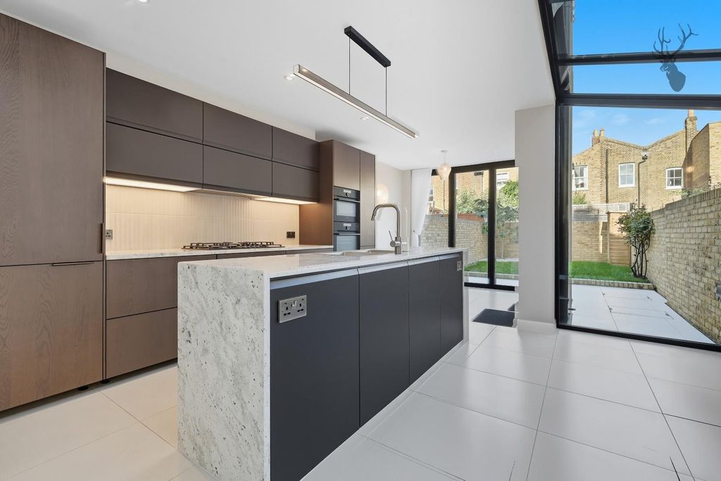 Property photo 1 of 27 005_Img_3615.Jpg