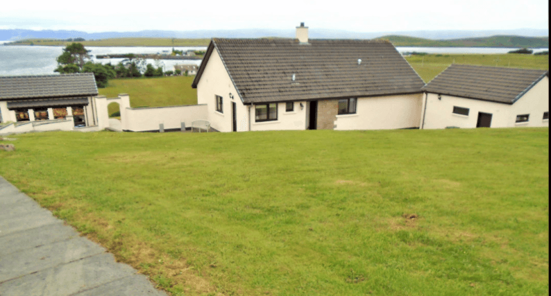 Property photo 2 of 18