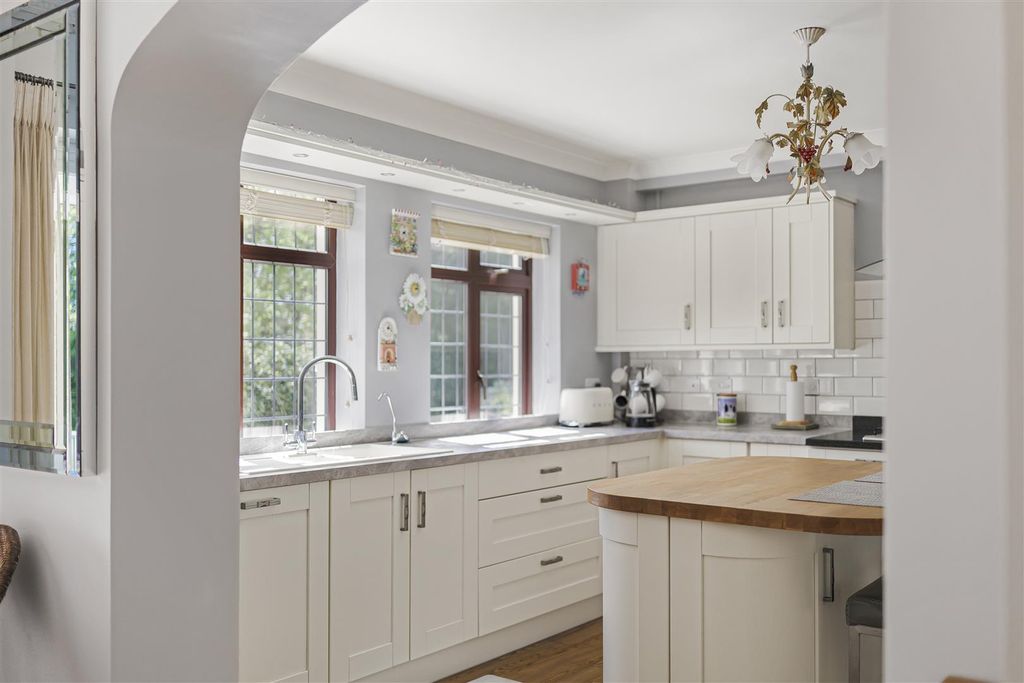 Additional image 6 of 5 bed detached house for saleMill Road, Lisvane, Cardiff CF14