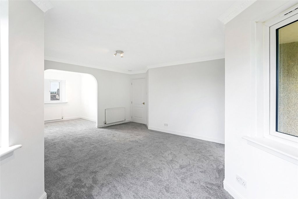 Property photo 2 of 16 Picture No. 05