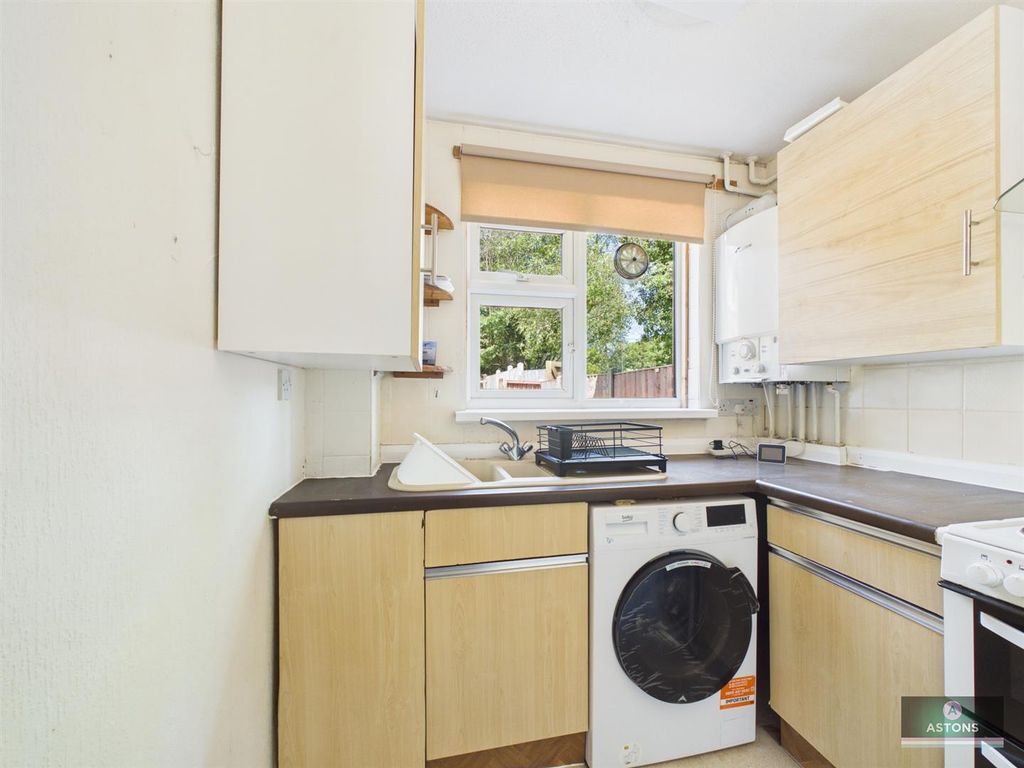 Property photo 3 of 7 Cam02067G0-Pr0318-Still003.Jpg