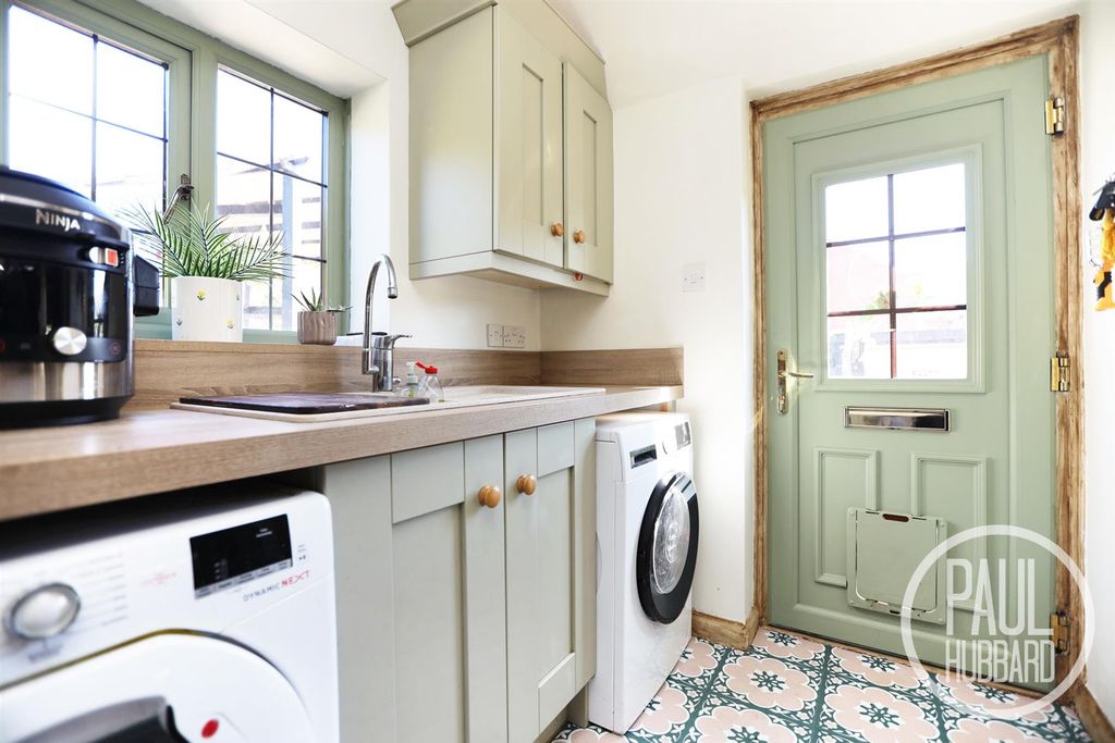 Property photo 2 of 38 7R5A0657.Jpg