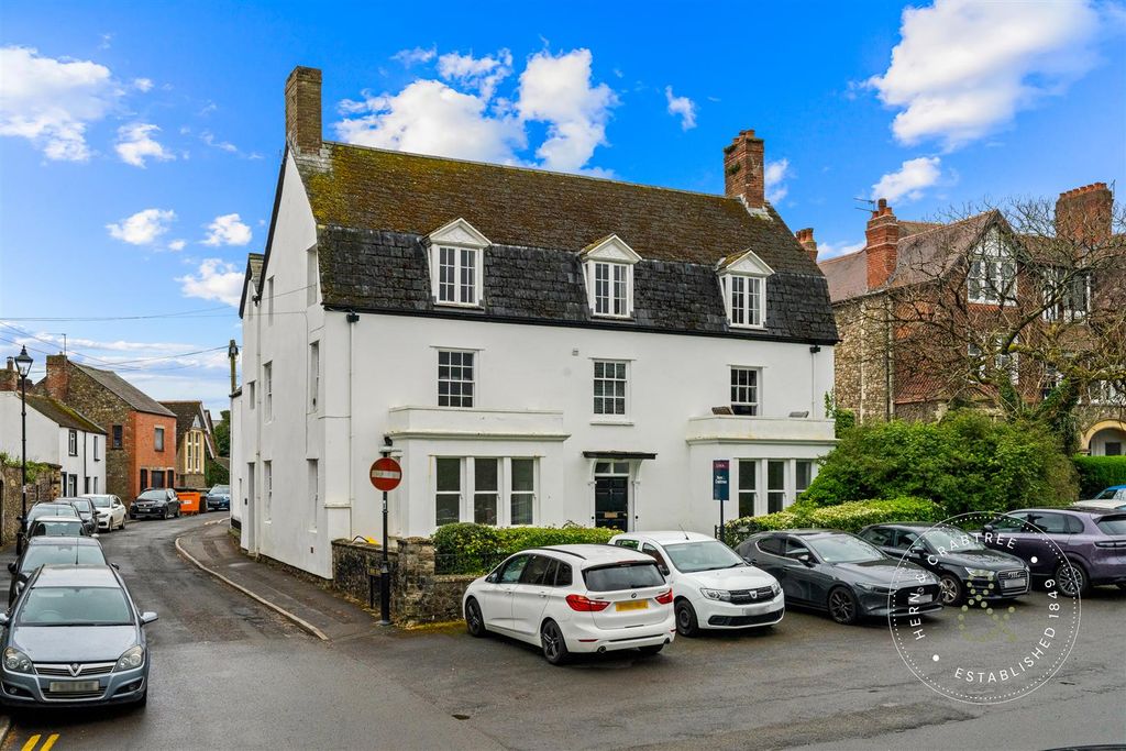 Property photo 1 of 46 Yr-Hen-Dy-8.Jpg