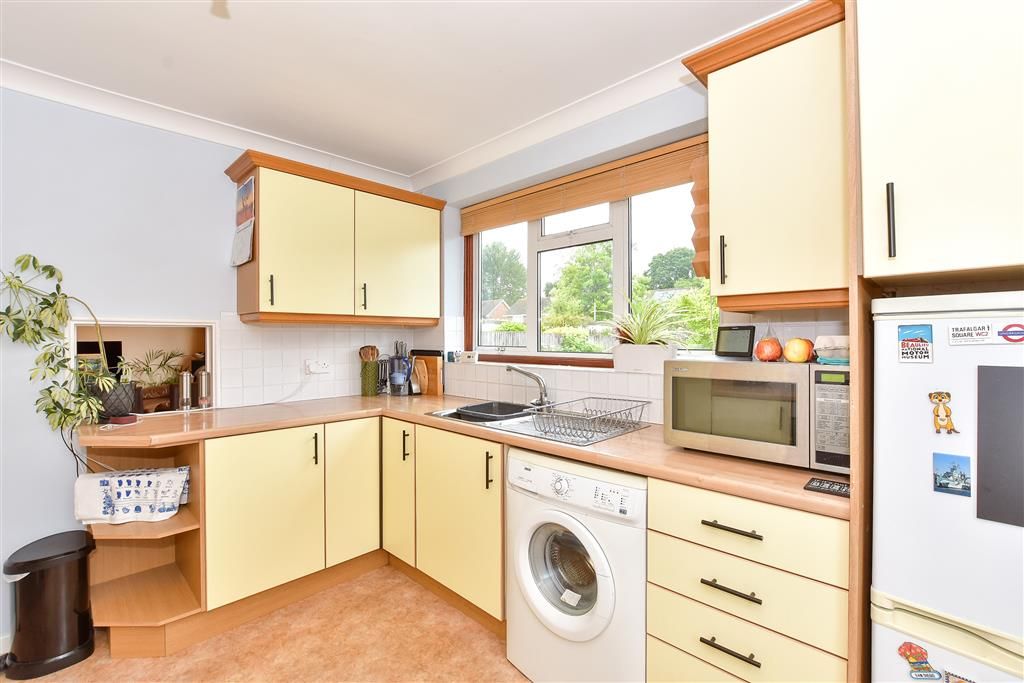 Property photo 2 of 13 Kitchen