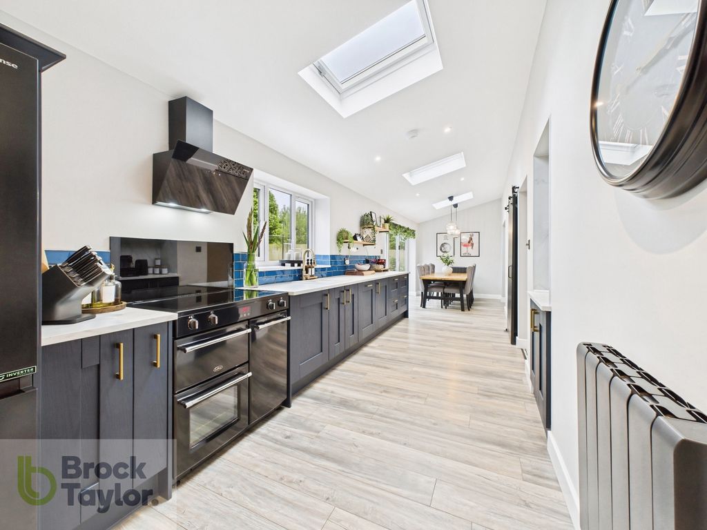 Property photo 3 of 29 22