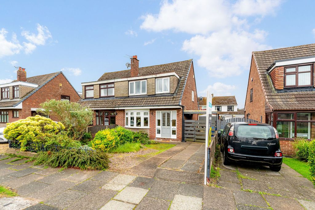 Property photo 1 of 27