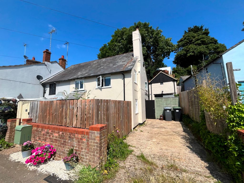 Property photo 1 of 22