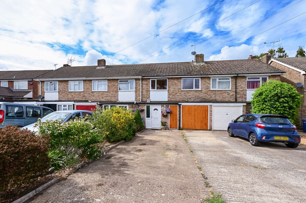Property photo 1 of 11 41 Bell Lane (10)