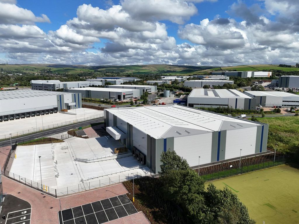 Property photo 3 of 12 Photo 3