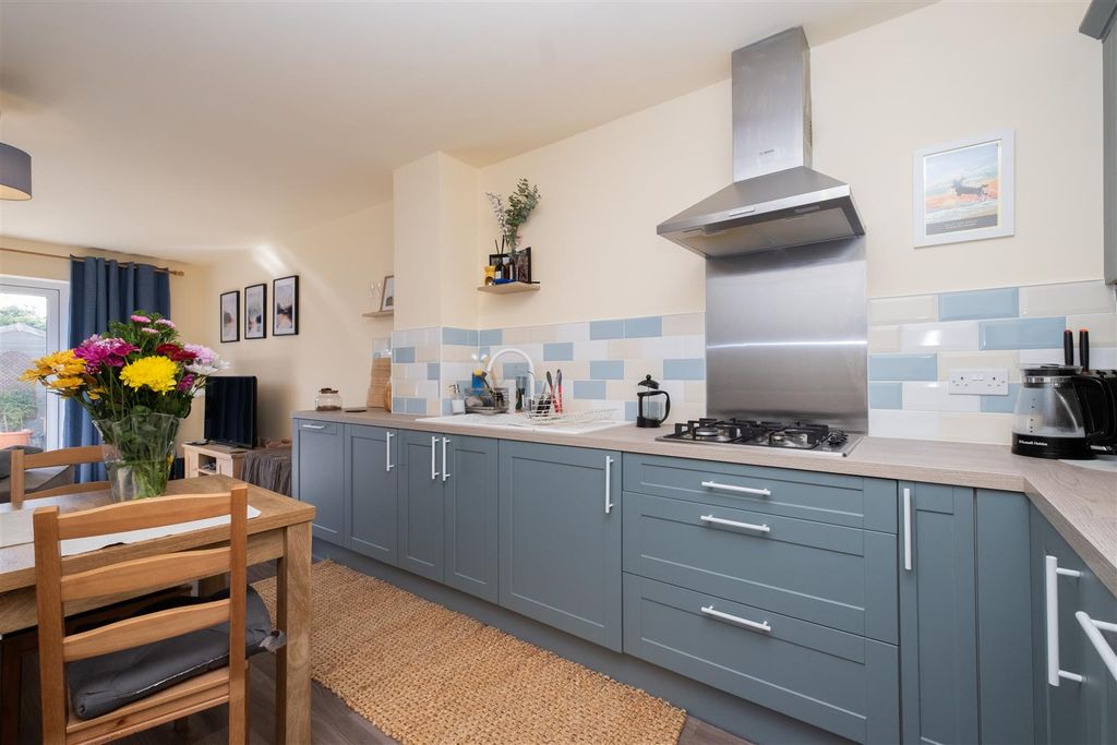 Property photo 2 of 15 Puffin-13.Jpg