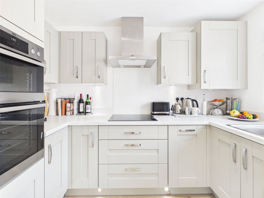 Property photo 2 of 22 Picture No. 07