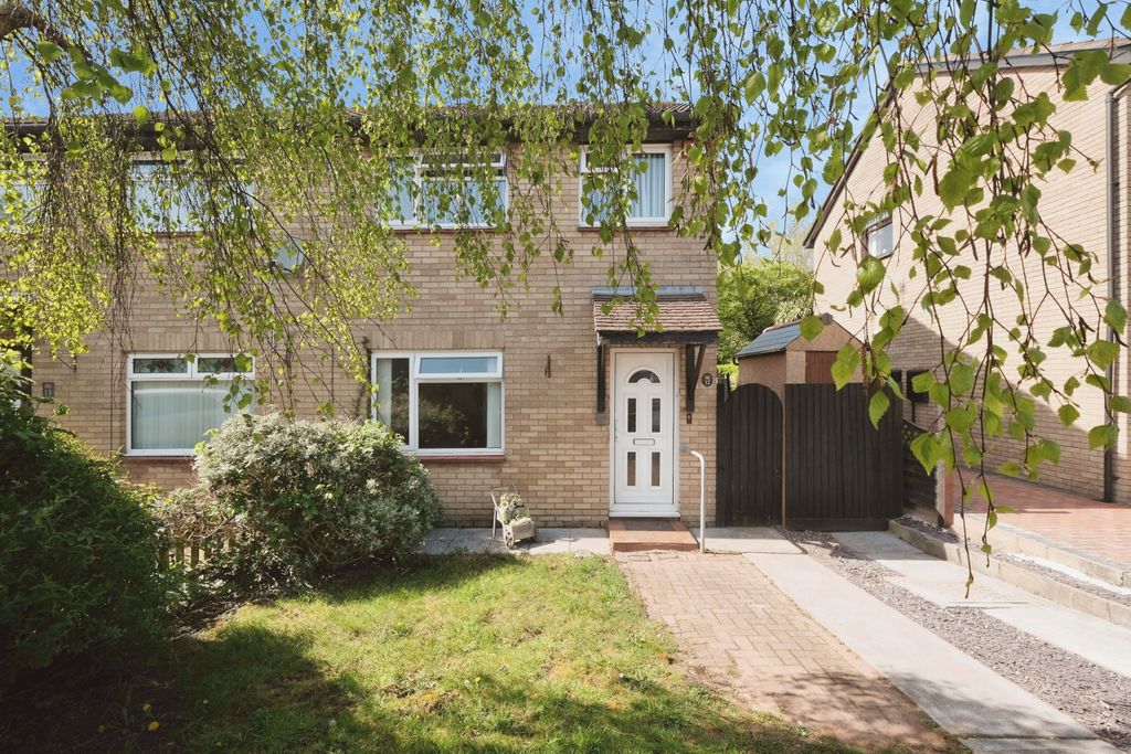 Property photo 2 of 15