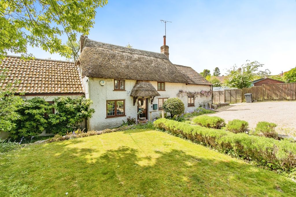 Property photo 1 of 19