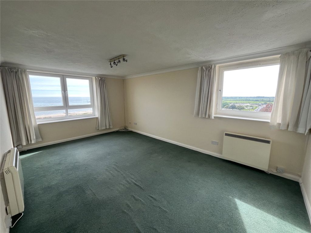 Property photo 3 of 9 Picture No. 26