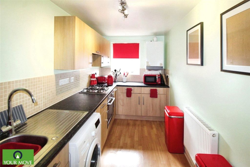Property photo 3 of 9 Picture No. 32