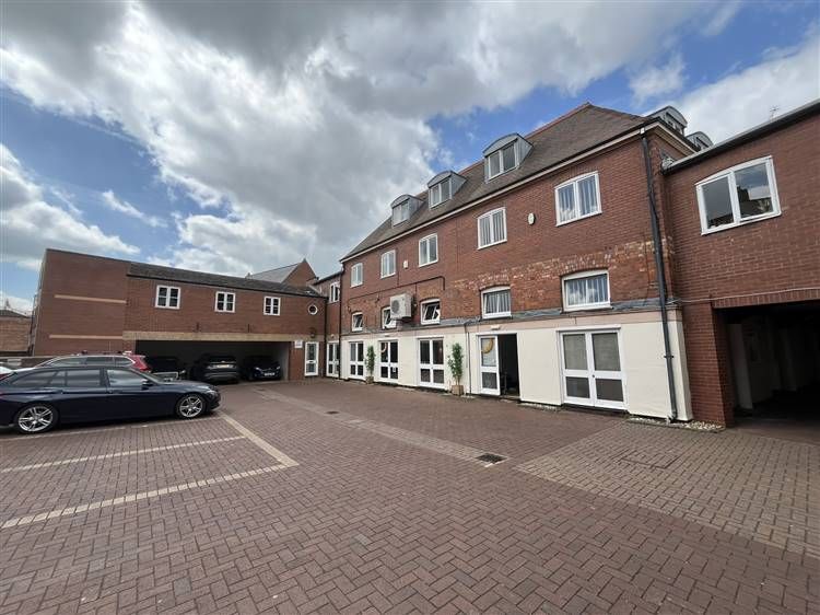 Property photo 2 of 10