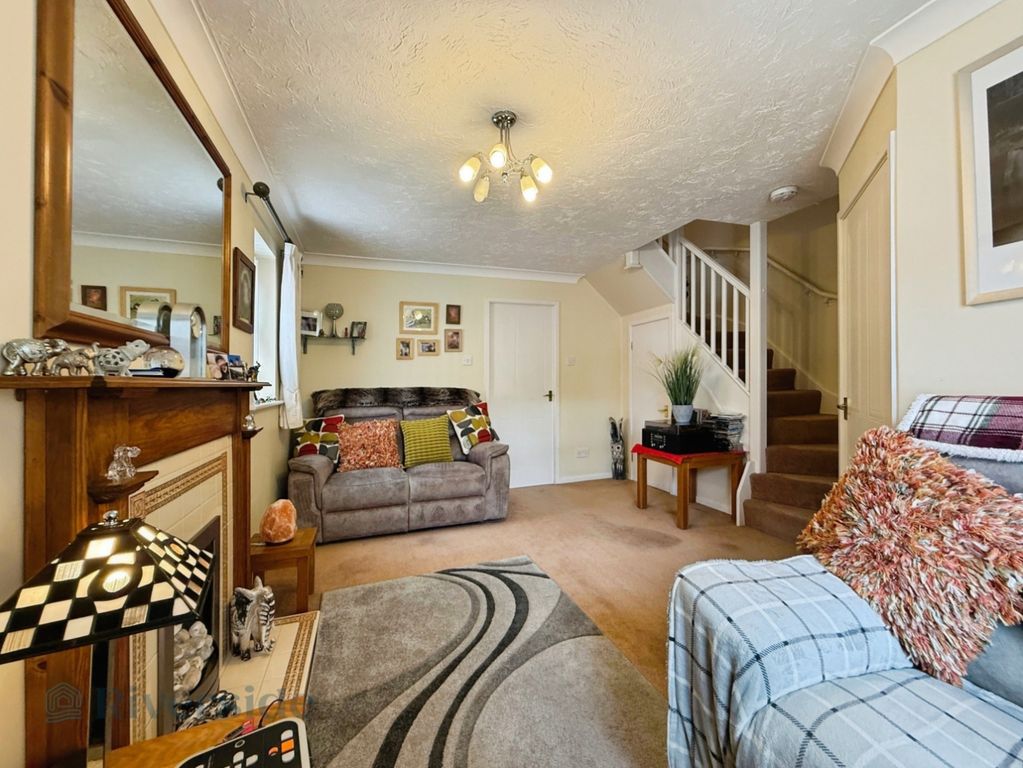 Property photo 3 of 19 Pbox-Img.Jpg