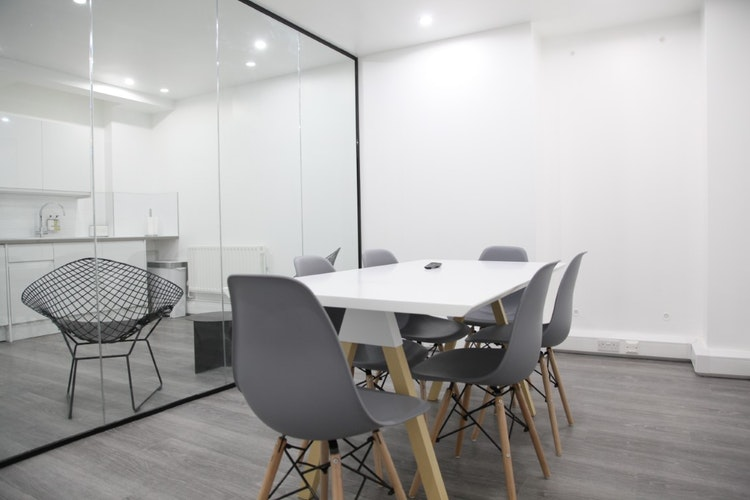 Property photo 1 of 6