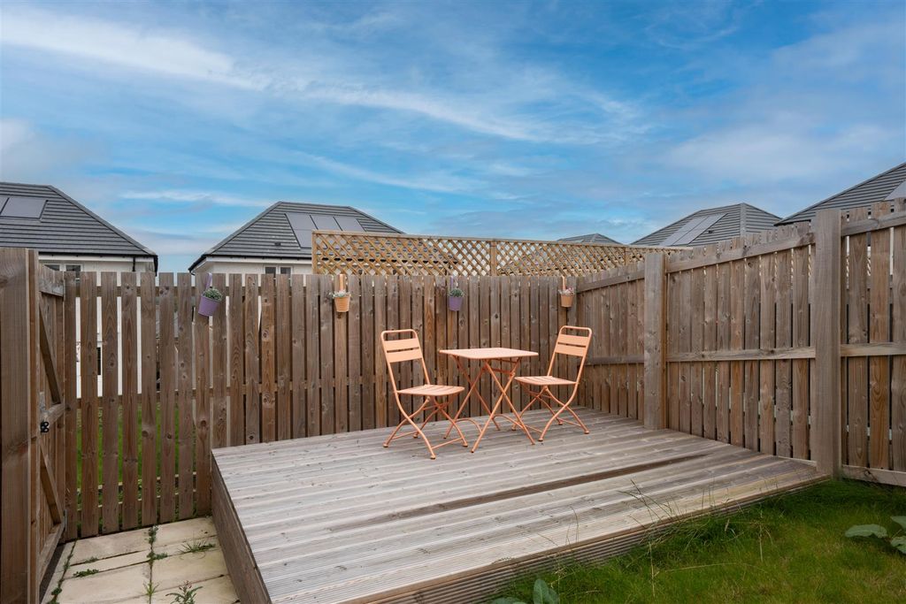 Property photo 2 of 21 Dsc04219-Hdr.Jpg