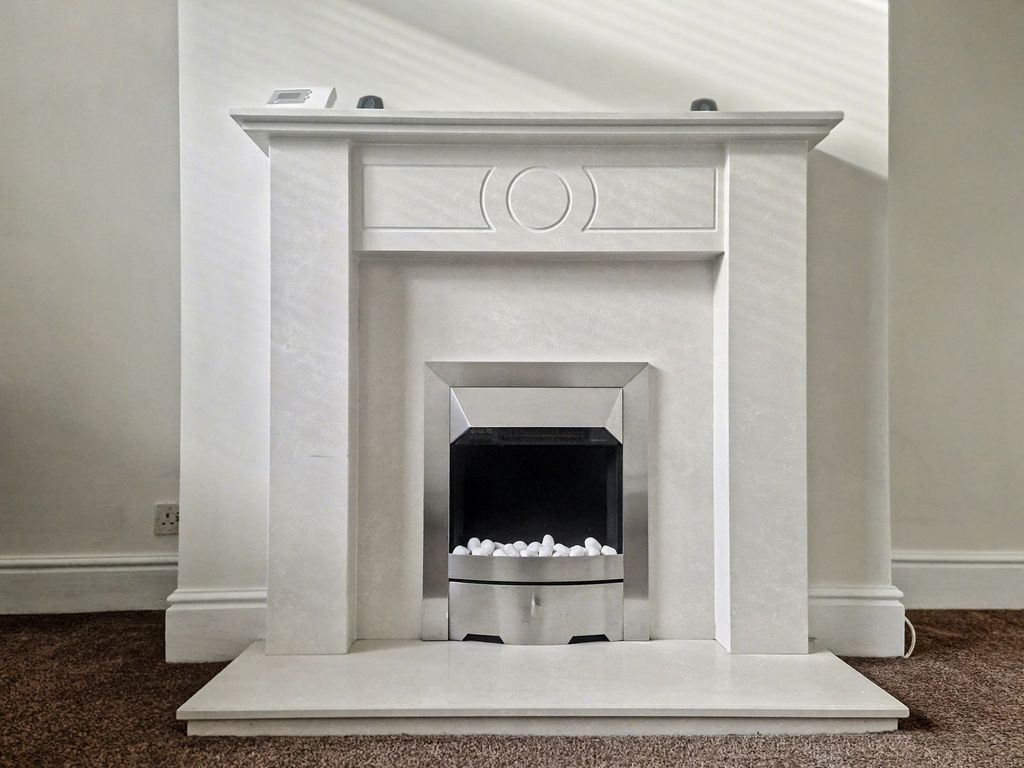 Property photo 3 of 16