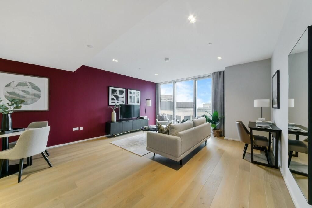 Property photo 3 of 18 Image