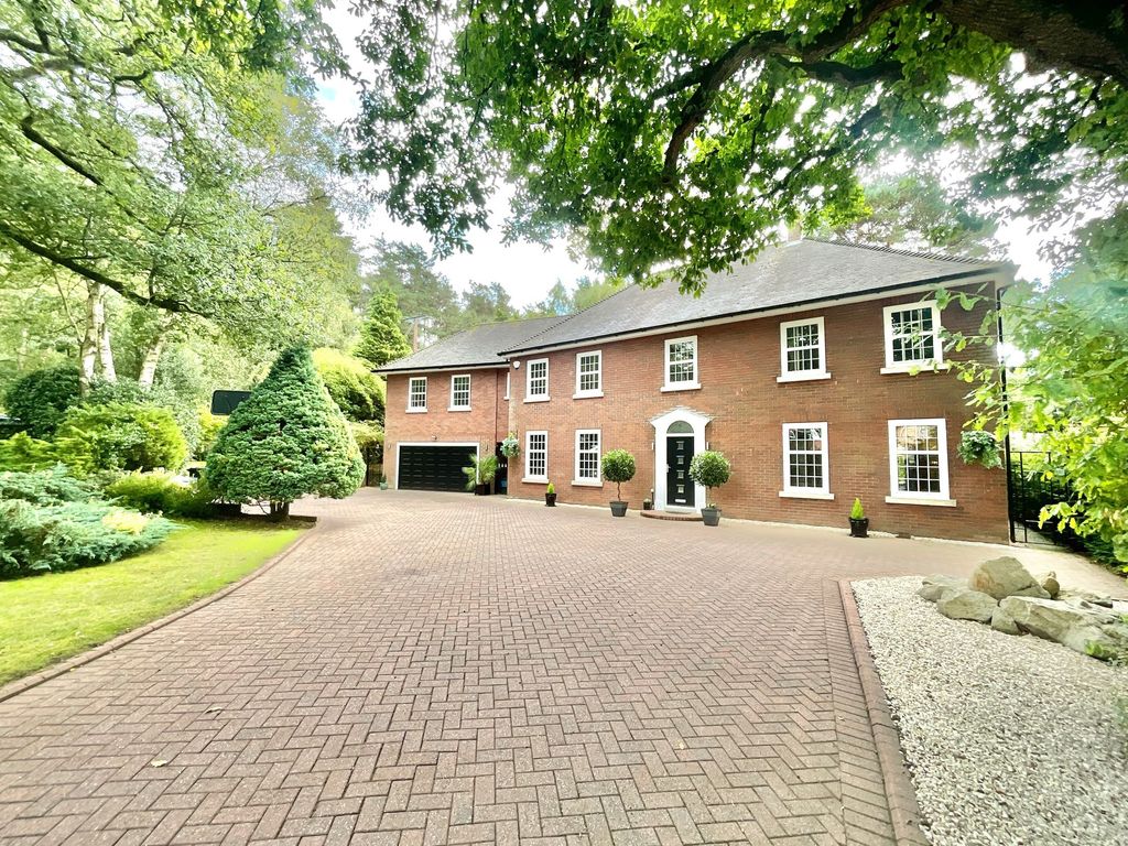 Property photo 1 of 54