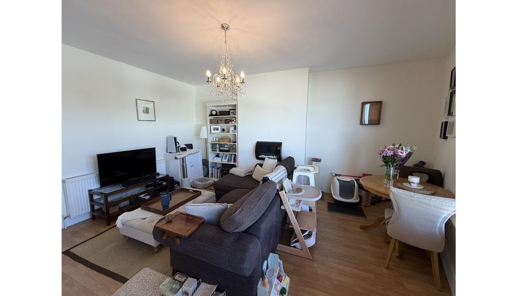 Property photo 3 of 8 Img_0505.Jpg