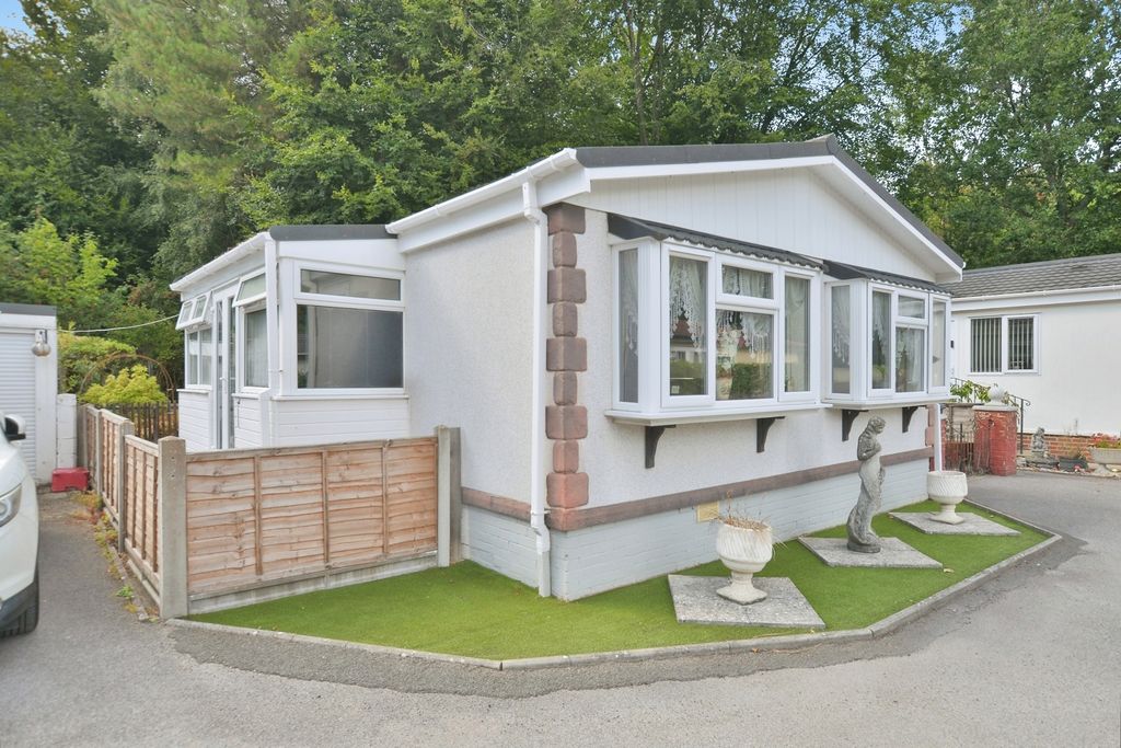 Property photo 1 of 12 Front