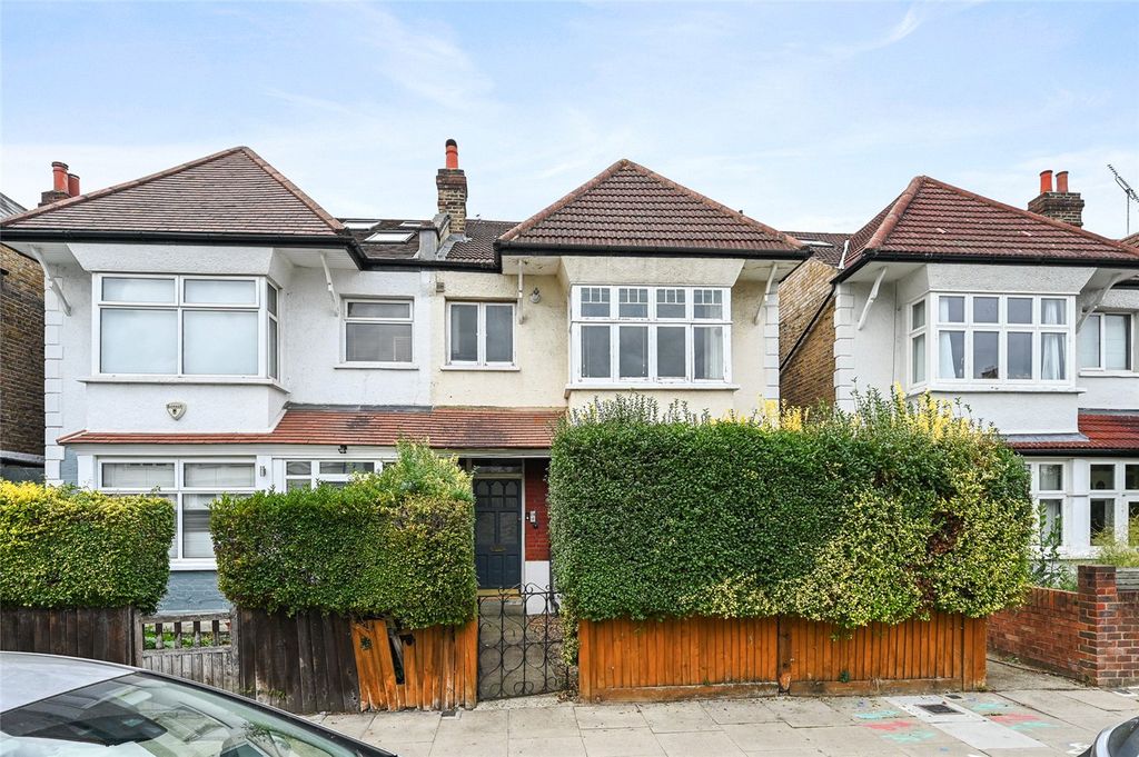 Property photo 3 of 9 Picture No. 04