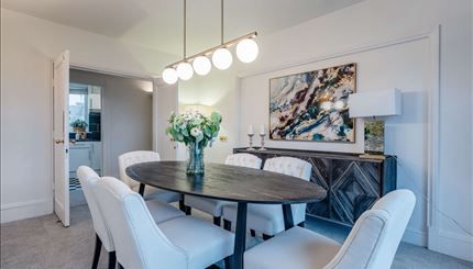 Property photo 3 of 12 Penthous B,Strathmore Court  3.Jpg