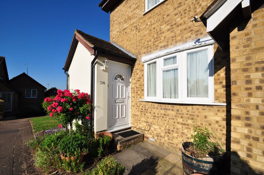 Property photo 2 of 10