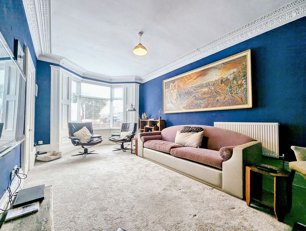 Property photo 2 of 21