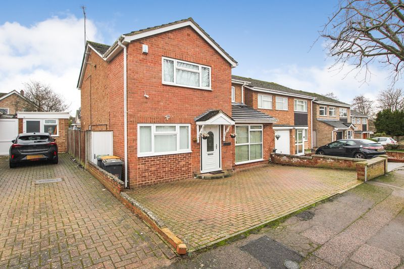 Property photo 1 of 18 Front