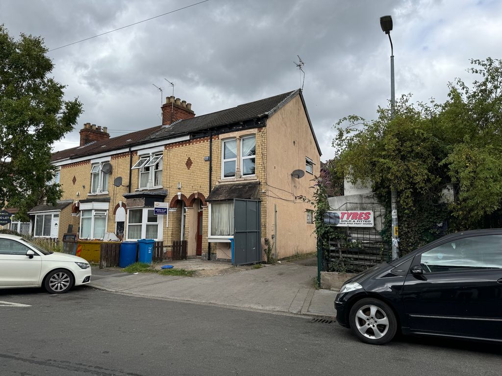 Property photo 1 of 22