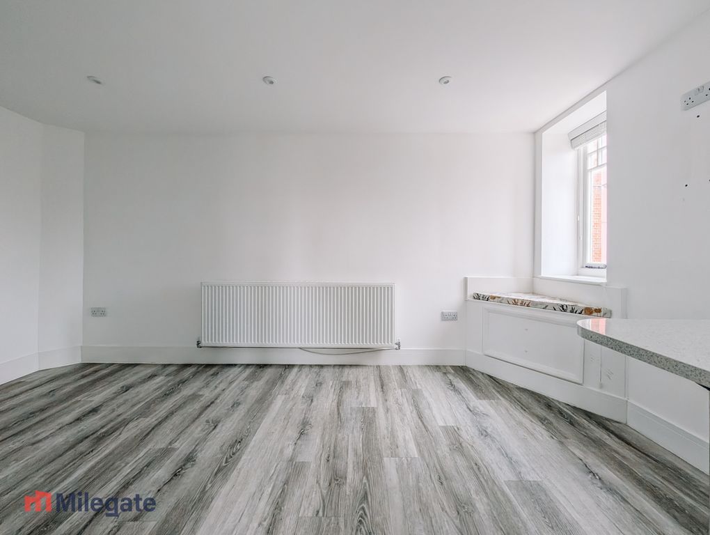 Property photo 2 of 9 Photo 2