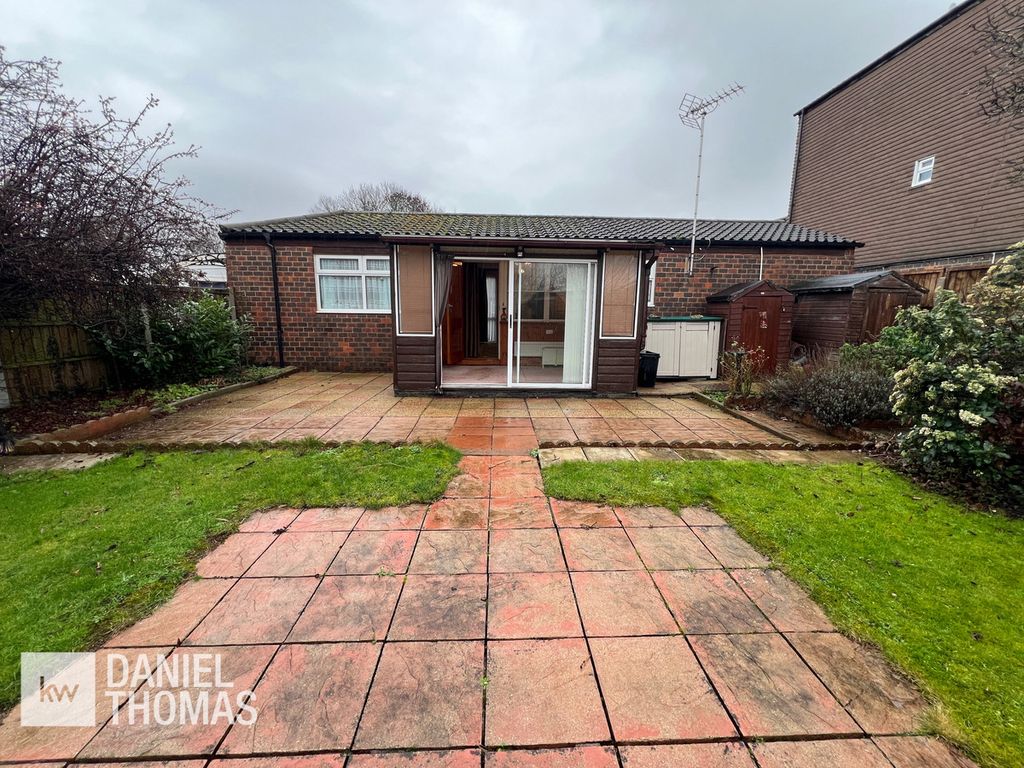 Property photo 2 of 14