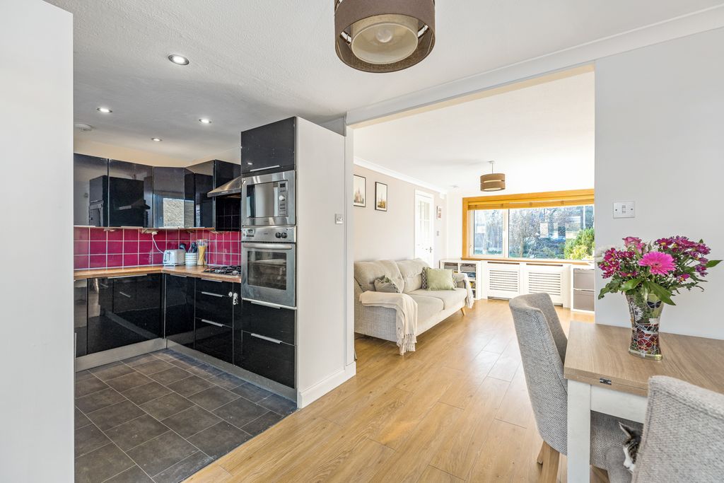 Property photo 2 of 15 Property Image 2