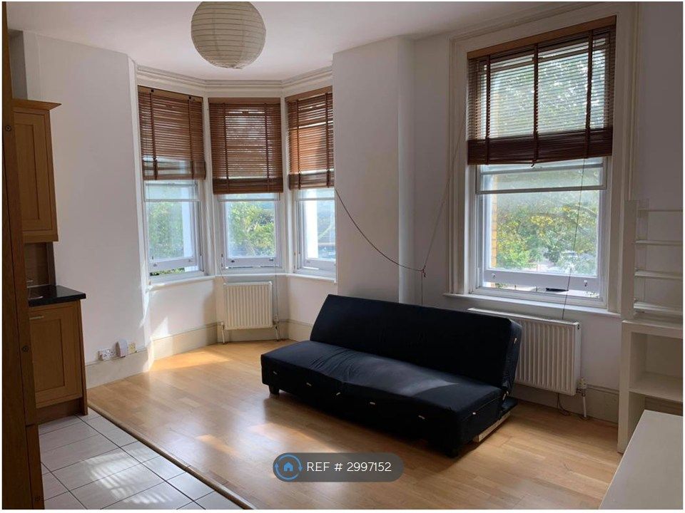 Property photo 2 of 4
