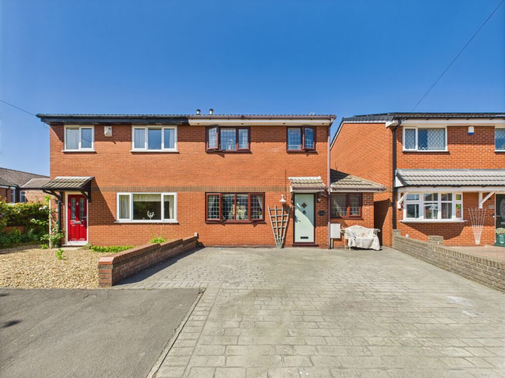 Property photo 1 of 24