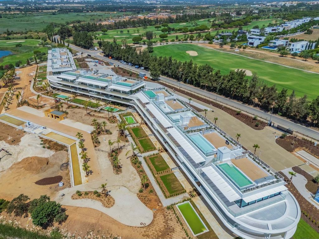 Property photo 2 of 30