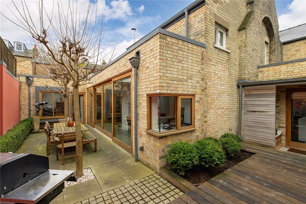 Additional image 17 of 6 bed detached house to rentBrunswick Gardens, Cambridge CB5