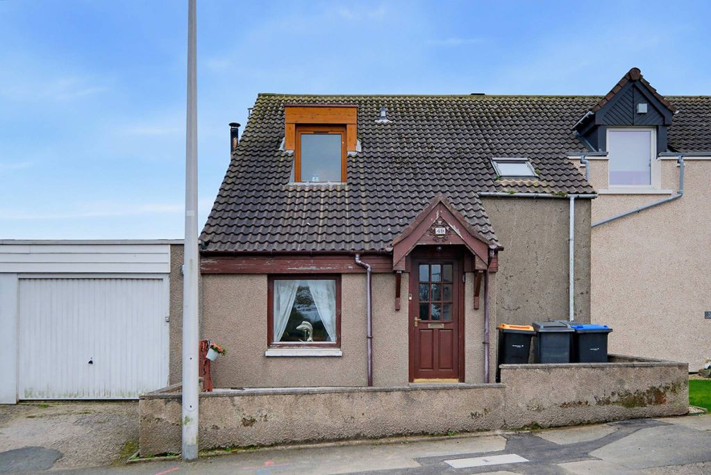 Property photo 1 of 21