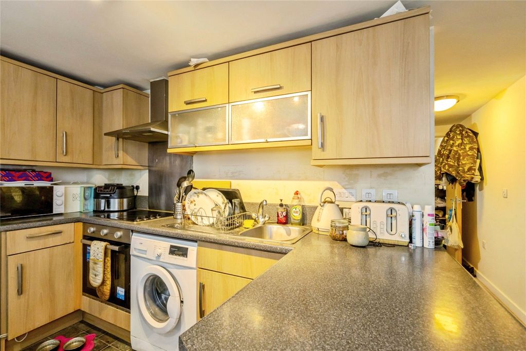 Property photo 3 of 8 Picture No. 07